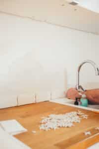 White back painted backsplash