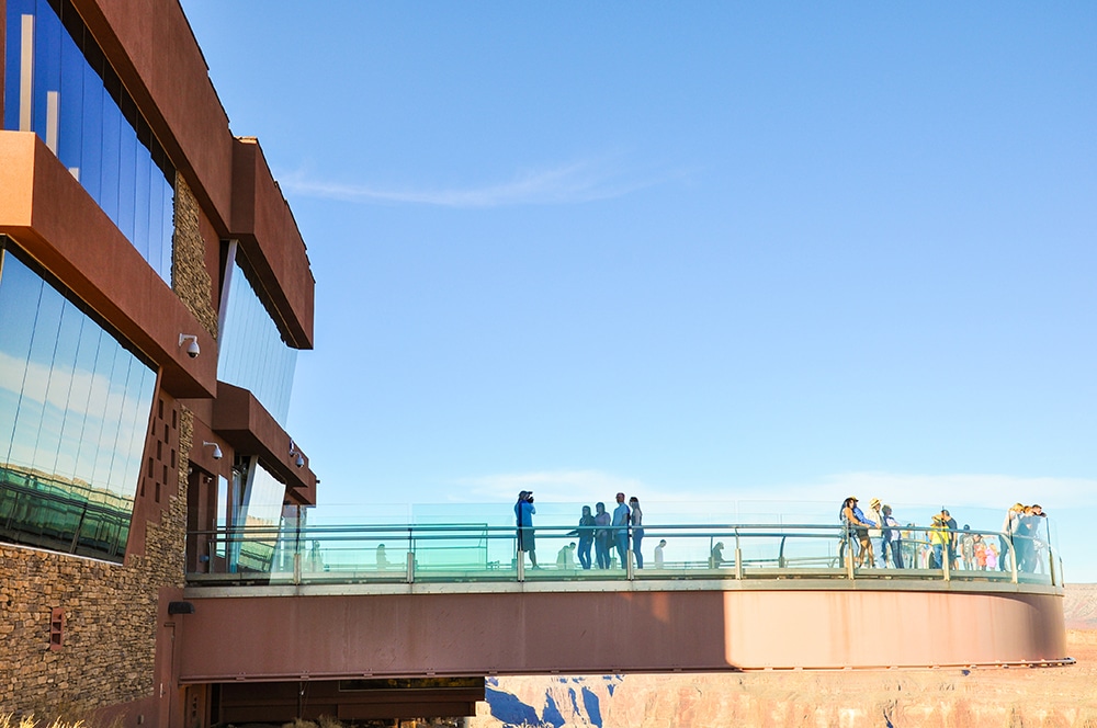 grand canyon skywalk building