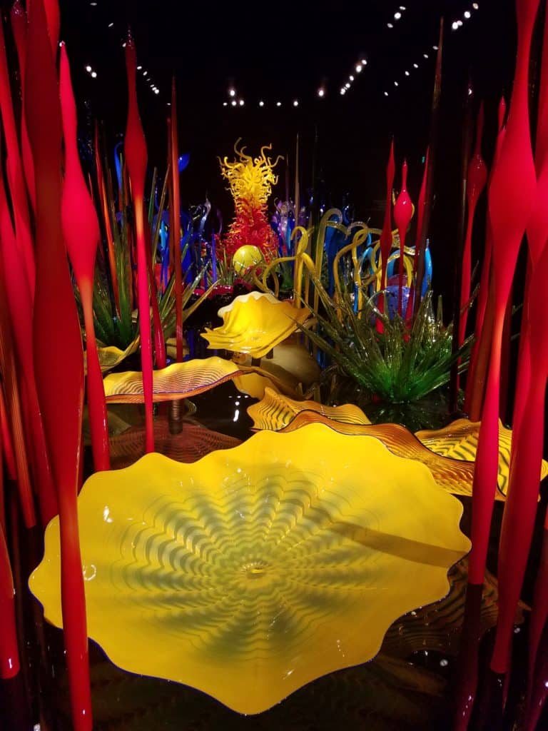 chihuley-garden-glass-exhibit
