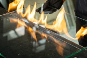cutting-laminated-glass