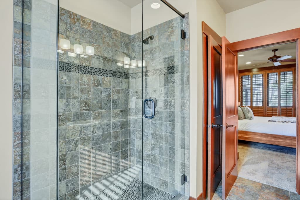 hinged-shower-door