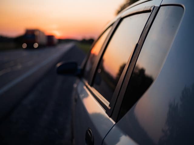 laminated-vs-tempered-car-side-windows