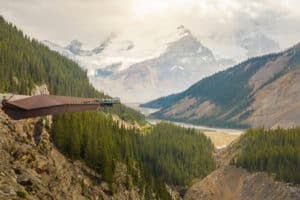 columbia-icefield-skywalk