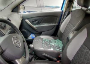 broken-tempered-car-window