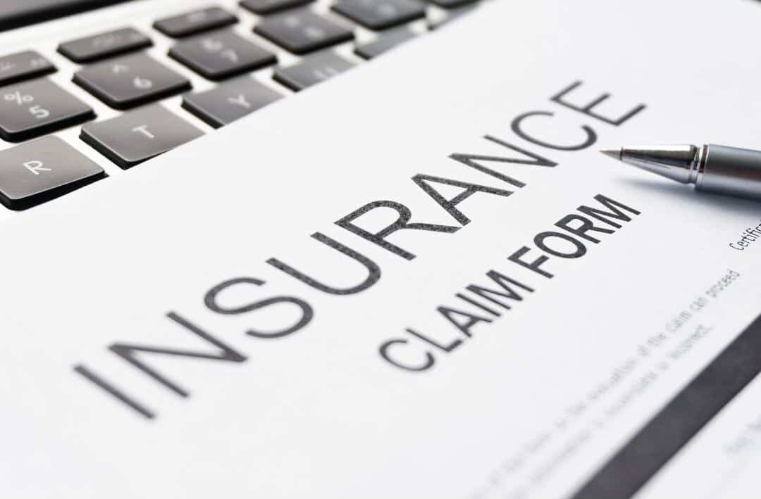 Collaborating With Insurance Companies For Auto Glass Claims